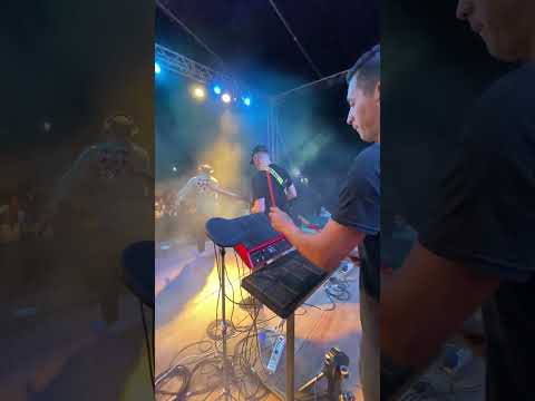 Nestor Valsi en vivo (universo paralelo)#percucionista #youtube #music