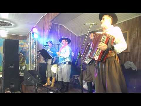 GRUPO PELEIA DE MANGO NA SEMANA FARROUPILHA   CTG  GALPÃO DA ESTANCIA