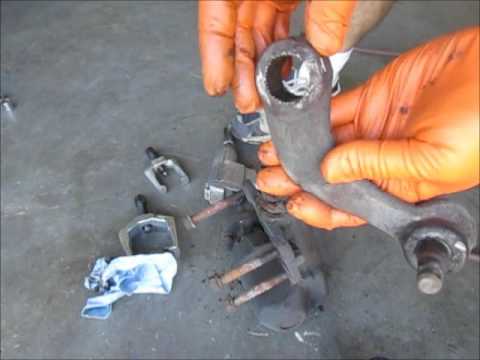 1968 Mustang power steering box install. Borgeson.