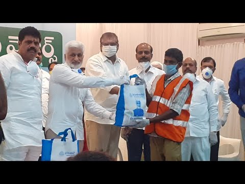 రాష్ట్ర ప్రభుత్వం యుద్ధభేరి మ్రోగించిందని రాజ్యసభ సభ్యులు వీ. విజయసాయిరెడ్డి చెప్పారు in Visakhapatnam,Vizagvision...