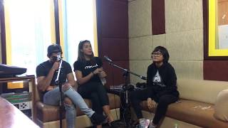 Download lagu Critical Eleven Reza Rahadian Adinia Wirasti Aci Resti iRadio Jogja mp3 Download lagu Critical Eleven Reza Rahadian Adinia Wirasti Aci Resti iRadio Jogja mp3