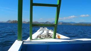 2015-07-03 On the way to Rinca Island