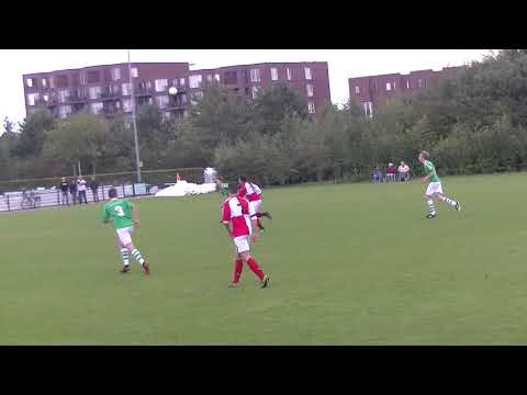 UVV JO17-3 - Musketiers JO17-1 1ste helft deel 2