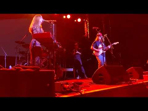 @StaceyRyanMusic Live - Don't Text Me When You're Drunk (Brooklyn Steel, November 4, 2022)