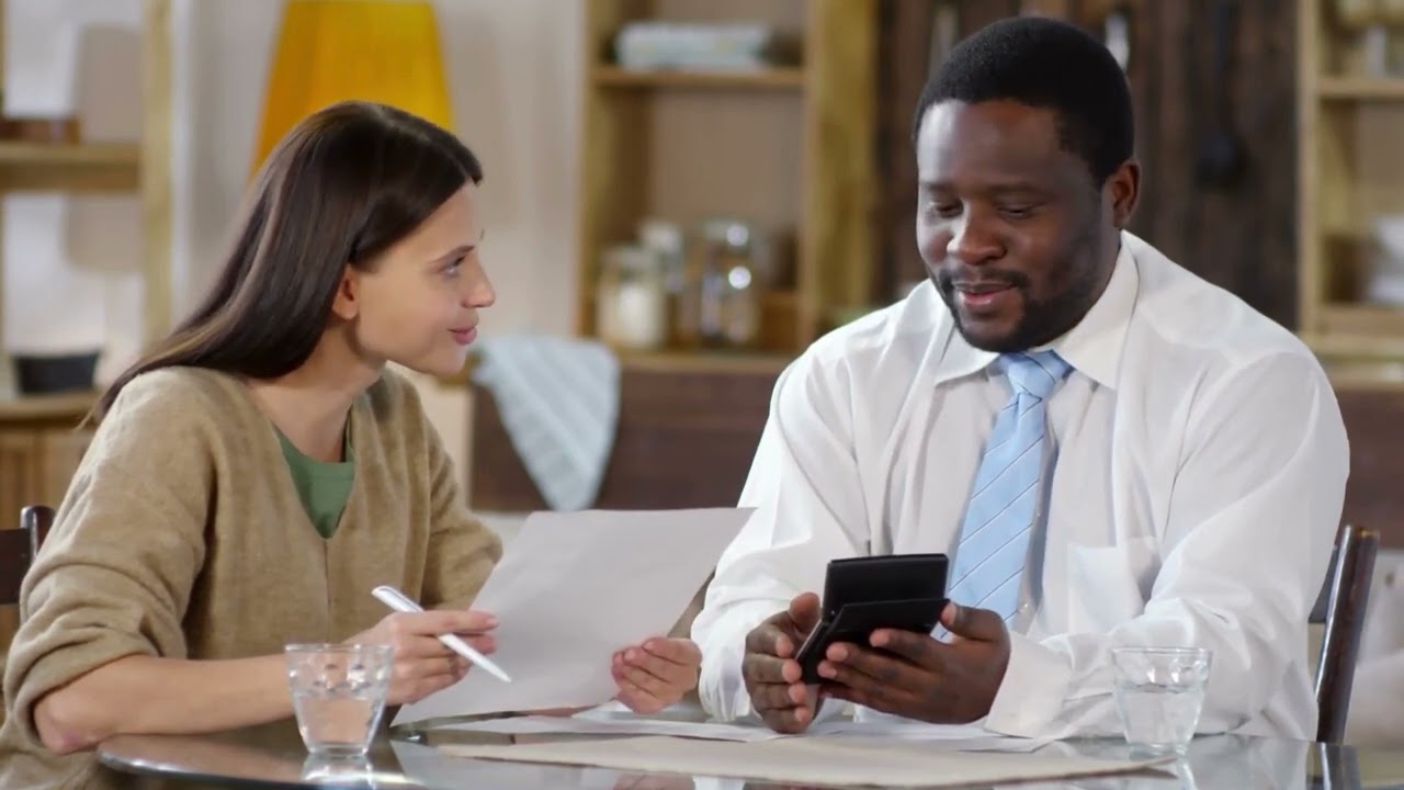 financial consultant dubai