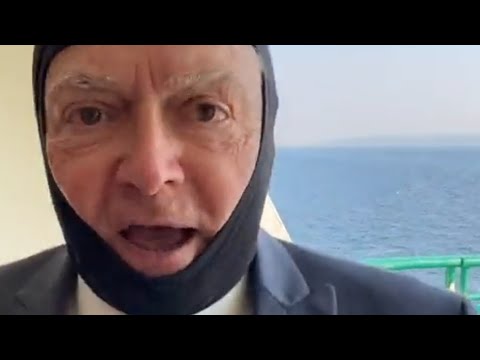 Spy and Pyro joins the sandvich saga! (The sandvich saga)