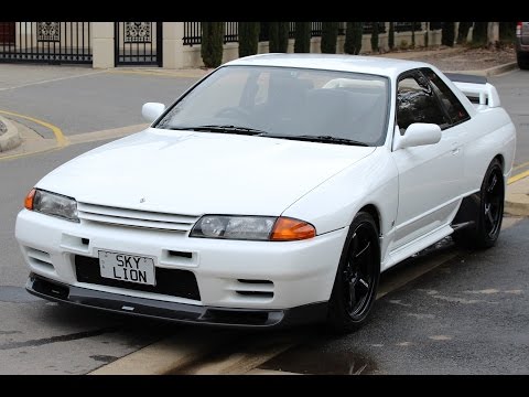 Nissan R32 Skyline GT-R V.spec II. To Keep it Stock, or Not?