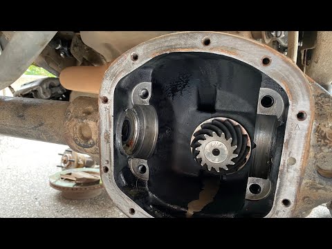 Jeep TJ Dana 30 Inner Axle Seal Replacement