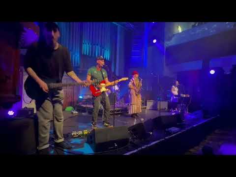 bis & Lora Logic - 'Germ Free Adolescents' (X-Ray Spex Cover) - Live [Video Edit]