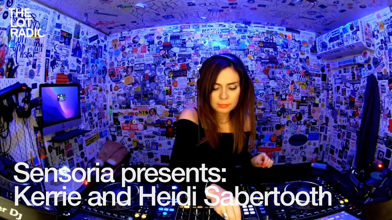 Kerrie And Heidi Sabertooth - Sensoria
