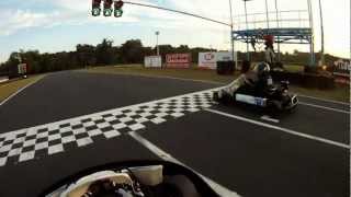 preview picture of video 'Bateria 02092012 / On Board -  Kartodromo Registro - Kart 13 HP'