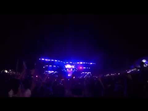 Axwell Λ Ingrosso @ Ultra 2015 | Axwell Λ Ingrosso feat. Pharrell - Dream Bigger