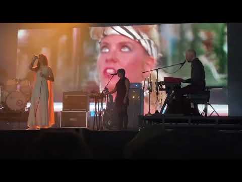 Weyes Blood - FUJIROCK 2023 - God Turn Me Into A Flower - hauntingly beautiful Adam Curtis Visuals