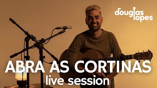 Abra as Cortinas Music Video