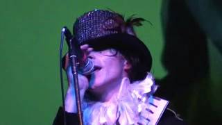 IAMX - Sailor and Your Joy Is My Low (live in Chicago 2007)