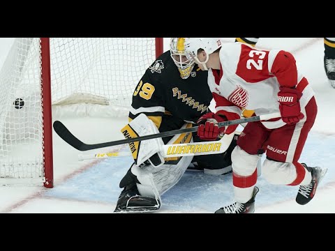 John U. Bacon on Red Wings' slide UM's Frozen Four fizzle and hope for