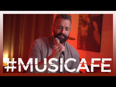 Use Somebody - Daniel Lazar (COVER Kings Of Leon - LIVE la MUSICafe)