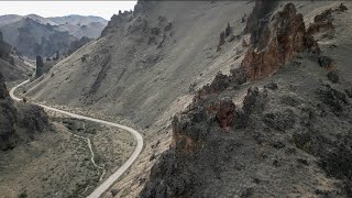 Driving The Most Beautiful Road in The World. Is this Really Oregon?