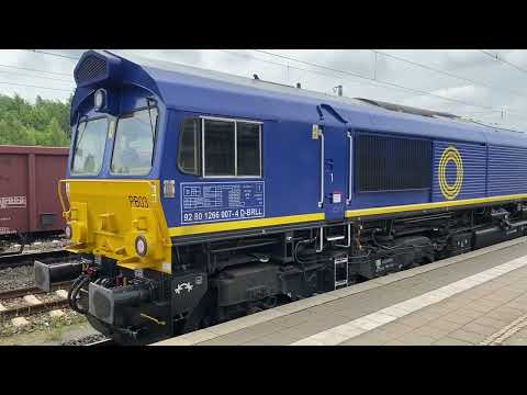 A refurbished class 66 apparently suffering from hey fever in Germany!
