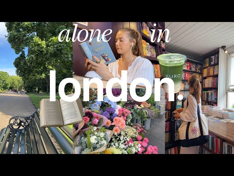 the perfect solo day in london: book shopping, walking the city, coffee shops