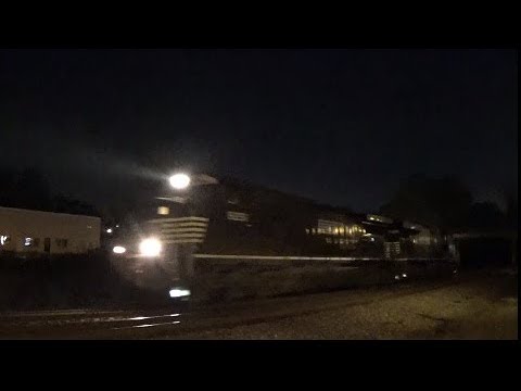 Norfolk Southern 216 NB Power w/ Cool Crew! Mableton,Ga 10-13-2017©