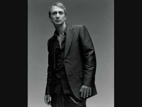 Jennifer Lopez ft David Guetta - On The Radio ( NEW 2010 )