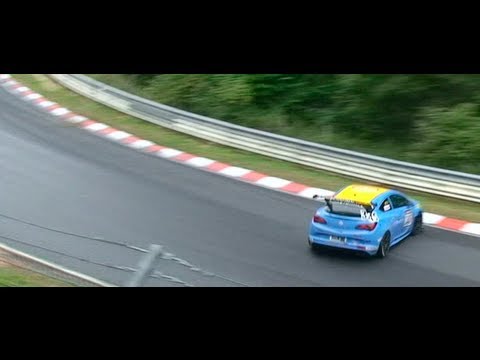 Crash: Opel Astra - VLN 6 Stunden - Nordschleife