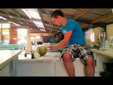 Langeweile im Bierwagen ;)