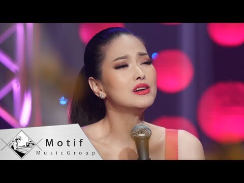 Thể hiện bởi Hồ Hoàng Yến