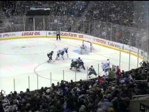 2010 WCQF Canucks @ Kings Gm4 (Part 2 of 6)