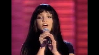 Britney Spears - The Beat Goes On @ World Music Awards 1999 (Live Cher Tribute) [VHS]