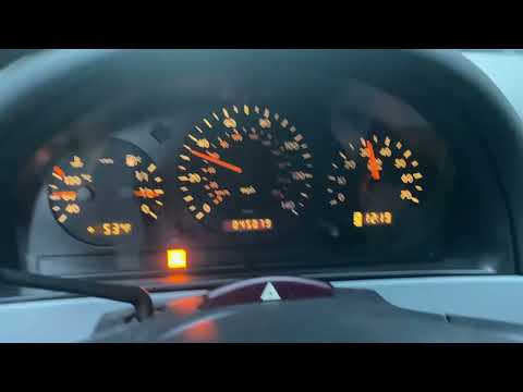 2001 Mercedes ML320 4x4 Low Range demonstration