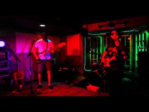 Scurvine - Stomper @ Mike N' Molly's 05-16-2013