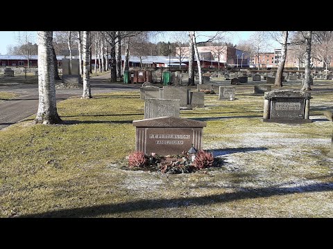 Kumla kyrkogård - Werner Hardmo