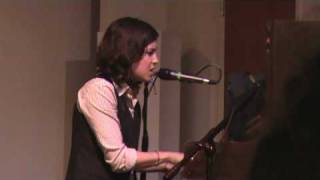 Missy Higgins 10 - Hold Me Tight with funny &quot;oh sh**t!&quot; mess up @ Mad Art Gallery 4-6-09 St. Louis