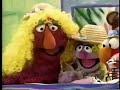 Sesame Street Story Time Baby Bear And 3 Goldilocks