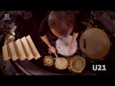 Simone Rubino spielt Xenakis - BR-KLASSIK