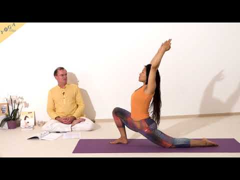 Halbmond in Chinmudra - Yoga Asana Lexikon