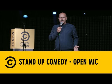 Il problema del pudore in famiglia - Giovanni Giudice - Open Mic Tour - Palermo - Comedy Central