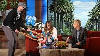 Download lagu Sarah Jessica Parker's Gorgeous Shoe Line mp3