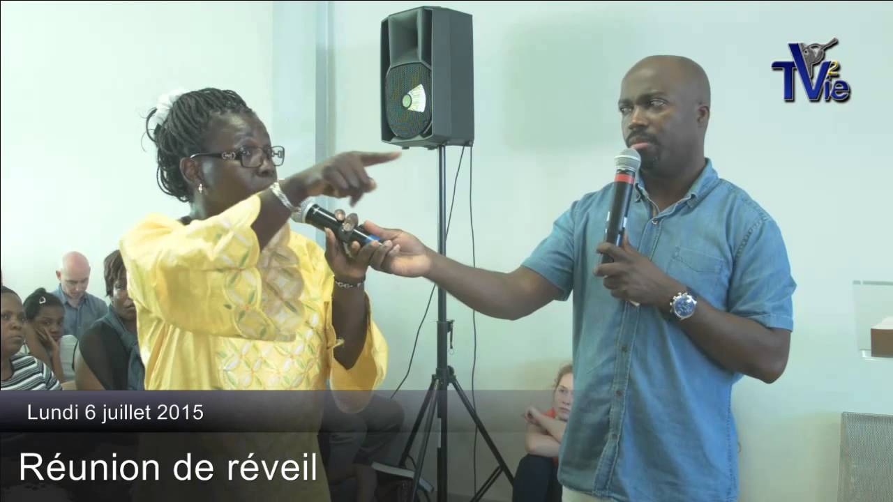 Thumbnail of video: Témoignage : Sortie deux fois du coma par Jésus - Evry (06/07/15) 