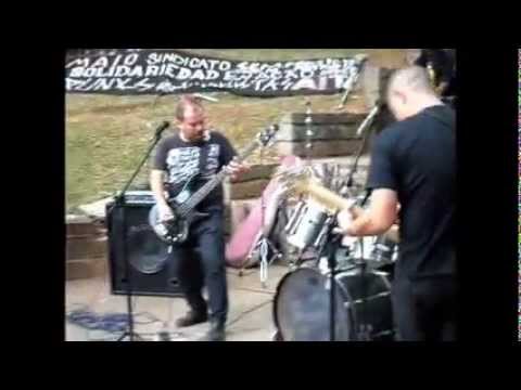 KOMBATIVOS SUBVERSIVOS - PROTESTO SONORO 1º DE MAIO DE 2013