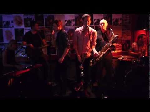 The Rooftops - Making Photographs (Live at Rics Bar, Brisbane)