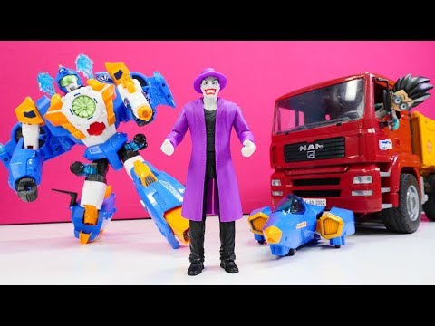 Joker und Romeo stehlen den TOBOT der Pyjamahelden. Spielspaß mit PJ Masks.