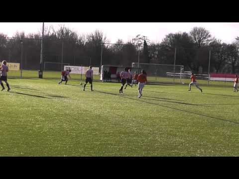 2 febr 2013 Hollandia A1 - VV De Meern A1 com 6-1 goede actie Steve