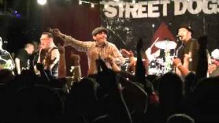 STREET DOGS: &quot;Tobe&#39;s Got a Drinking Problem&quot; (w/Ryan Packer) 12/17/10! WRECK THE HALLS, Boston, MA