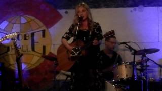 Backhanded Compliment-Sunny Sweeney @ Globe Hall 2016