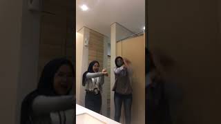 Download lagu KONSEPNYA HIJAB TAPI BESAR DAN MENONJOL TAPI BUKAN BAKAT ⁉️ gimana tuh?😂 | Tiktok | GSDY #shorts mp3
