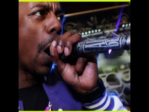 DJ Hazard with MC Eksman, Foxy, Herbzie, Fatman & GQ @ Battle Of The Mcs 2005