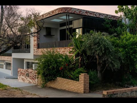 3 bed, 2 bath house in perth - Photo 3